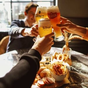 De Zwaan Winterswijk bier proosten